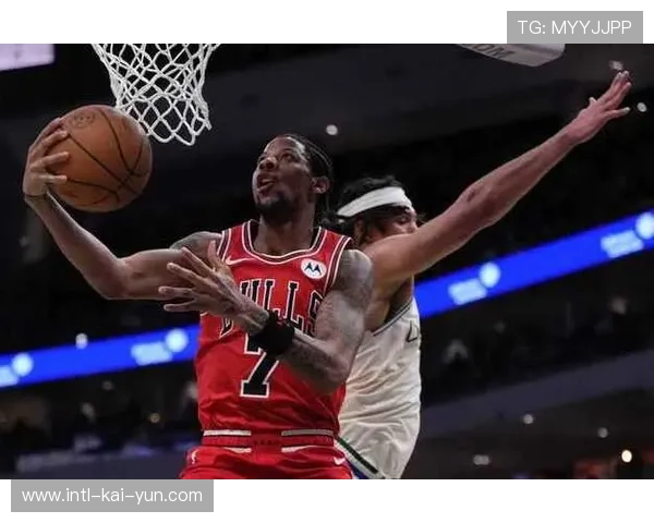 雄鹿终结五连败，特纳特伦特三分雨射穿公牛